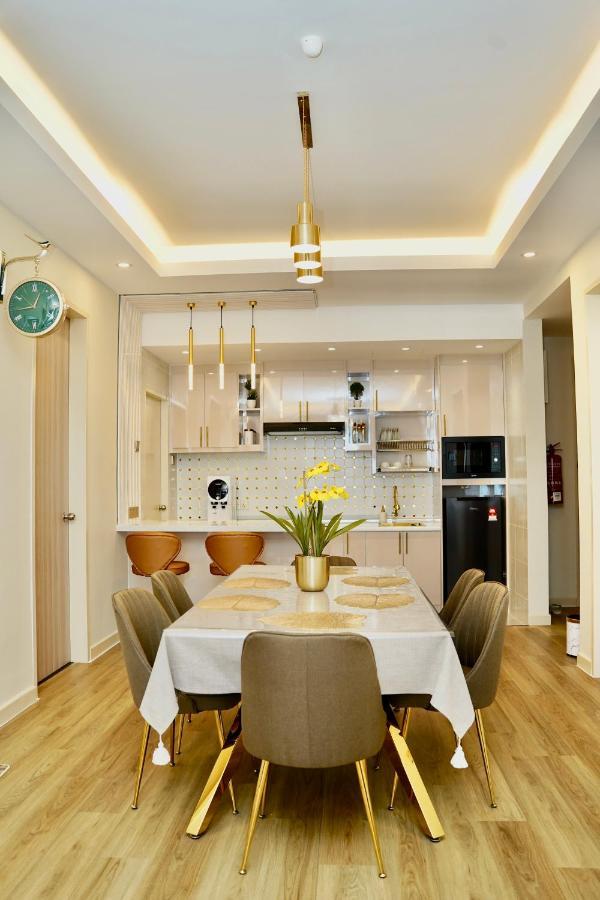 Casa Callisto Homestay - New Seaview With Pool 3Br Apartment Ladang Tanjung Kuala Terengganu Zewnętrze zdjęcie