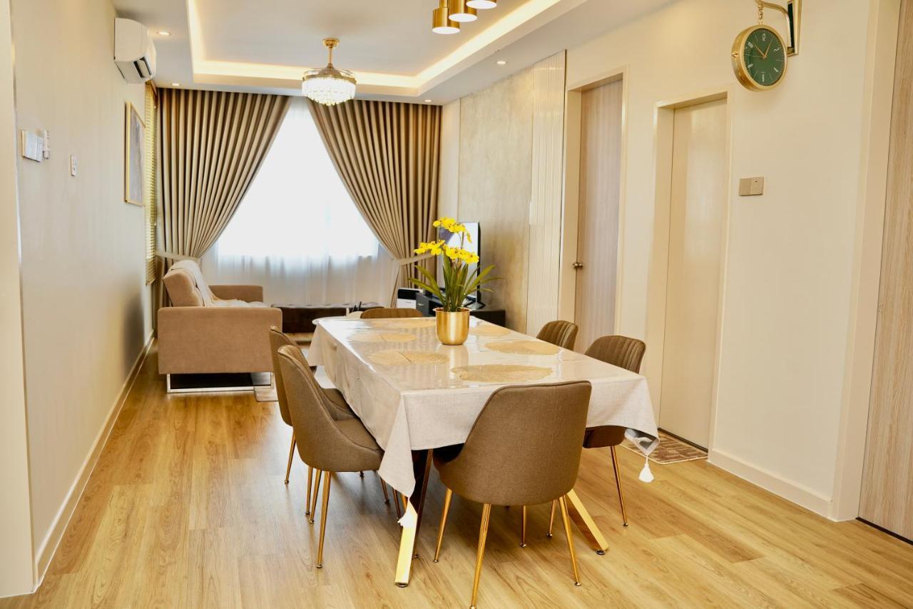 Casa Callisto Homestay - New Seaview With Pool 3Br Apartment Ladang Tanjung Kuala Terengganu Zewnętrze zdjęcie