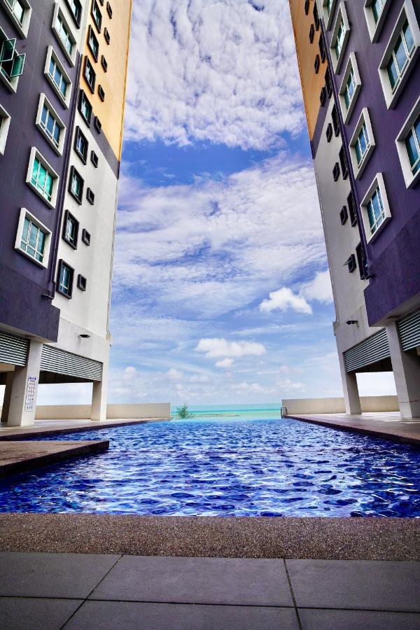 Casa Callisto Homestay - New Seaview With Pool 3Br Apartment Ladang Tanjung Kuala Terengganu Zewnętrze zdjęcie